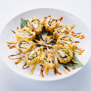 Yellowtail in Heaven Roll