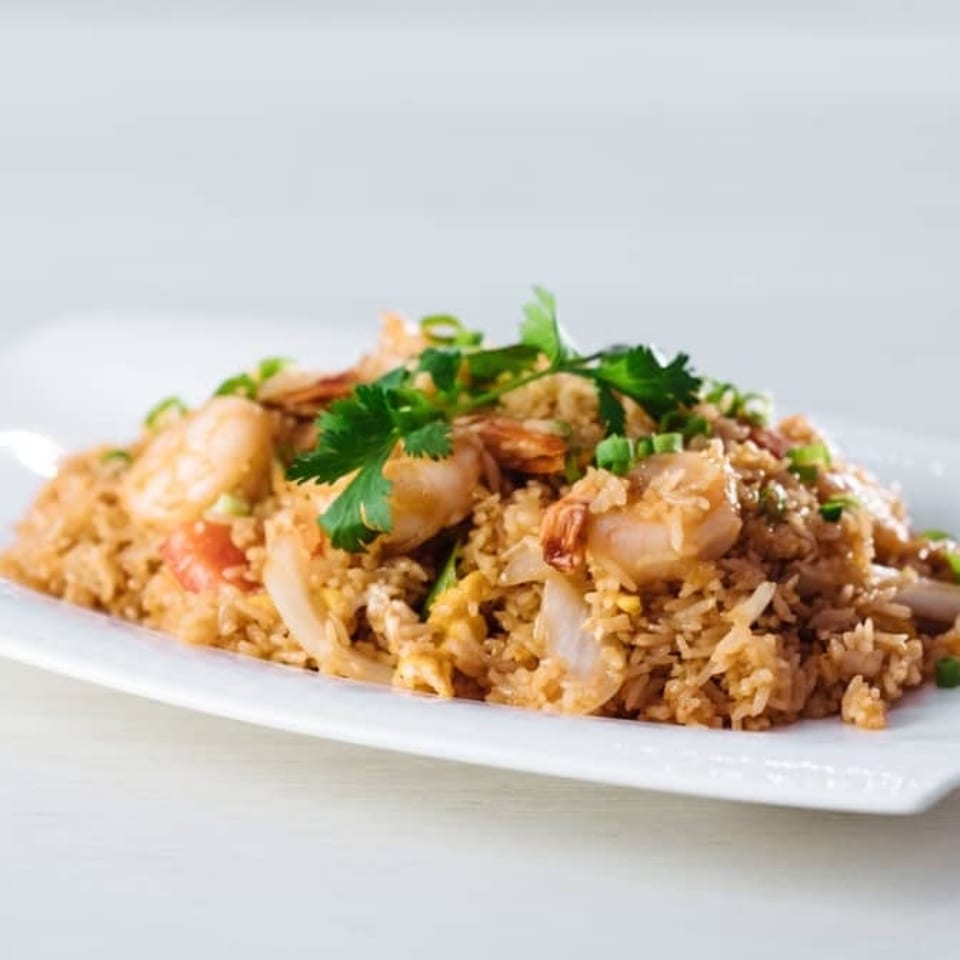 Savor Our Lunch Menu